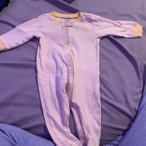 Carter’s Footie